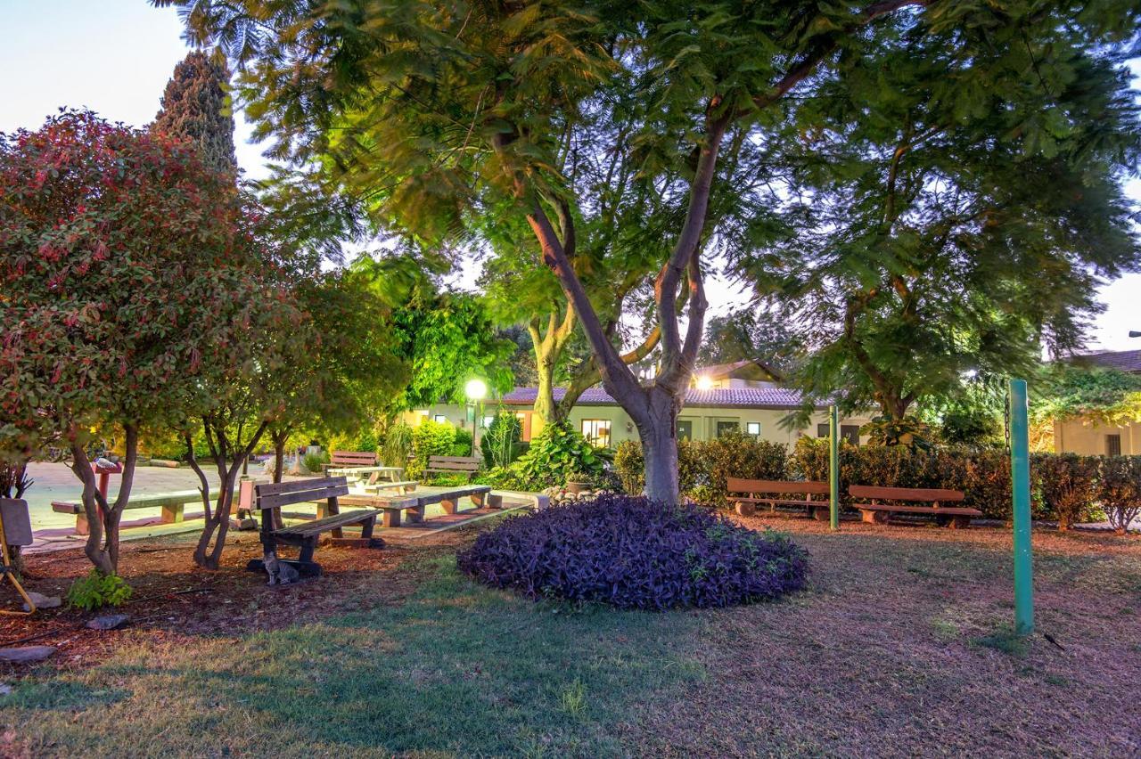 Degania Bet Kibbutz Country Lodging Hotel Kinneret Luaran gambar