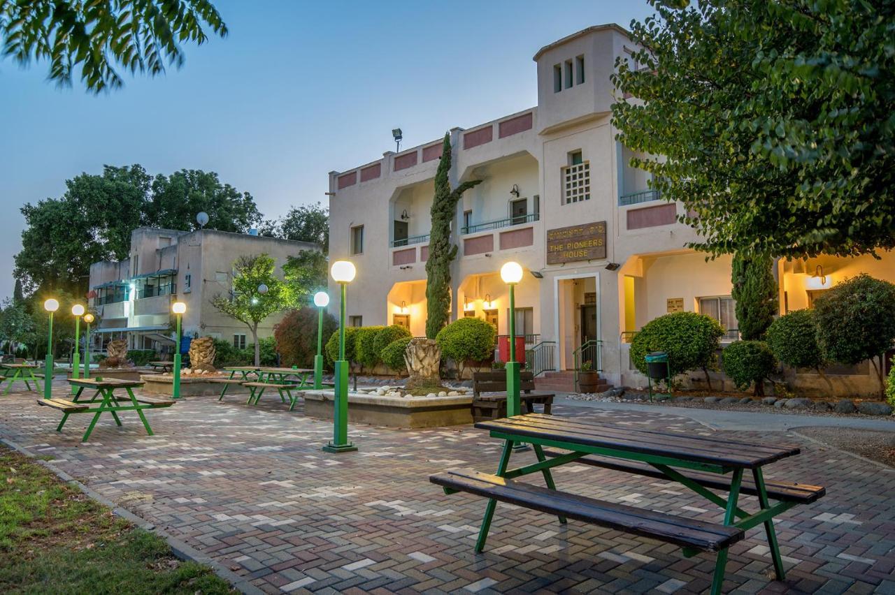 Degania Bet Kibbutz Country Lodging Hotel Kinneret Luaran gambar